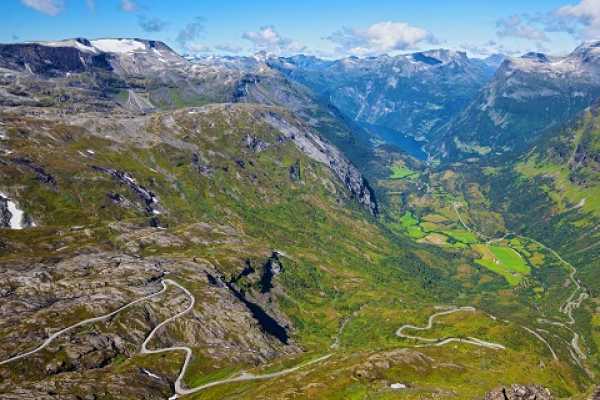 Geiranger Private Mount Dalsnibba and Eagle Road