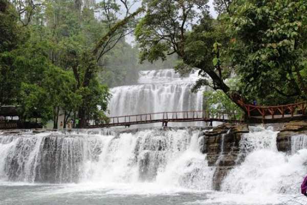 Tinuy-an Falls
