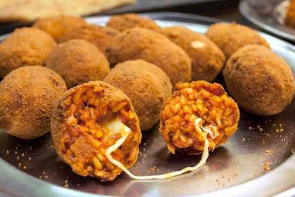 Rome: Monti Street Food and Ancient Rome Guided Tour - Romanholiday.travel