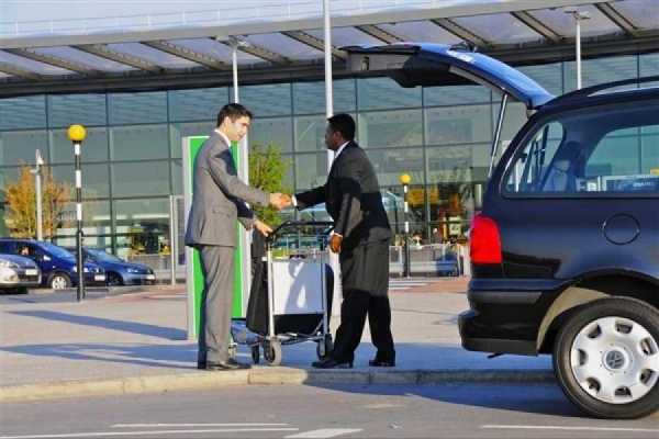 EMO TOURS EGYPT Private Pickup Transfer from Cairo Airport to Hotels in Cairo