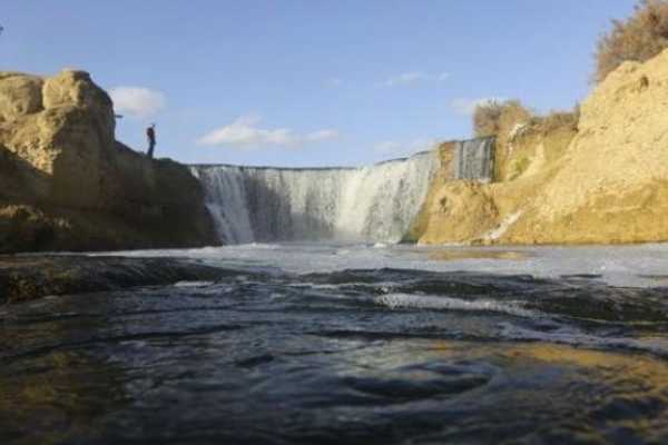 EMO TOURS EGYPT Valley of Whales and Wadi El Rayan Water Falls Day Tour from Cairo