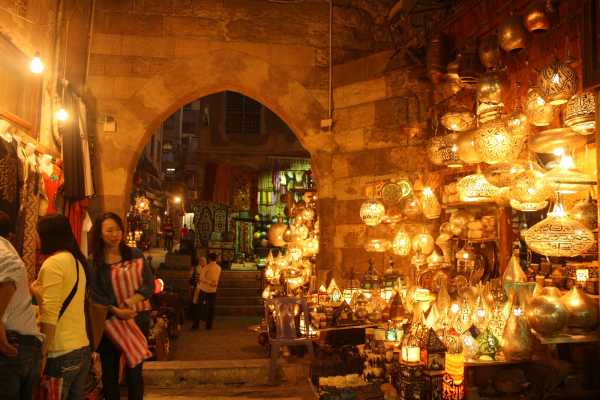 EMO TOURS EGYPT Full DAY TOUR TO GIZA PYRAMIDS EGYPTIAN MUSEUM AND KHAN KHALILI BAZAAR