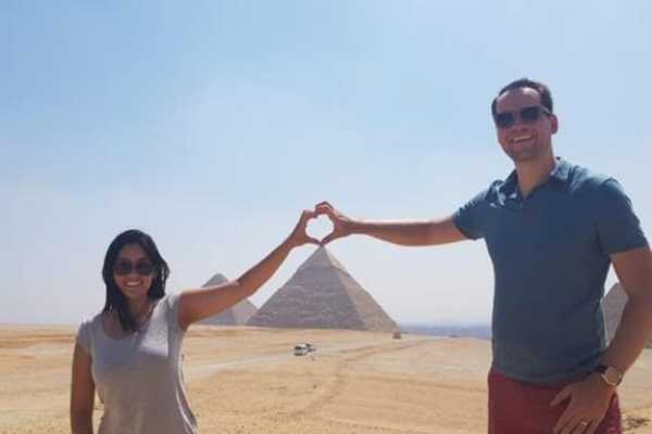 EMO TOURS EGYPT CAIRO LAYOVER EXCURSION TO GIZA PYRAMIDS SPHINX COPTIC CAIRO and BAZAAR