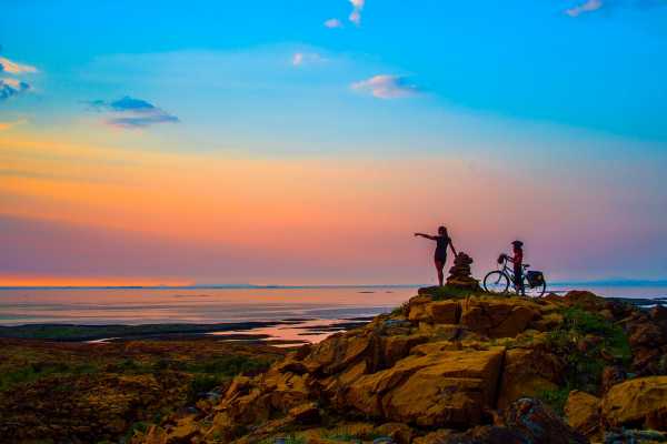 Explorative AS Erleben Sie die Insel Leka und die „auserwählte Kulturlandschaft Skei“