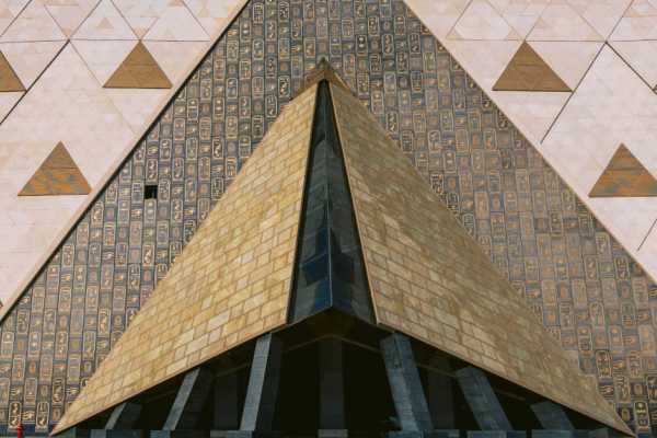 Deluxe Travel Grand Egyptian Museum Tour - GEM