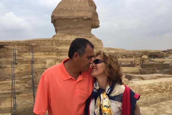 EMO TOURS EGYPT 2 D&iacute;as 1 Noche El Cairo y Luxor en vuelo Ida y vuelta
