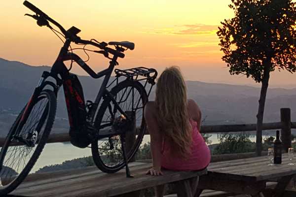 ANDALUCIA BY SUNSET (HALF DAY)