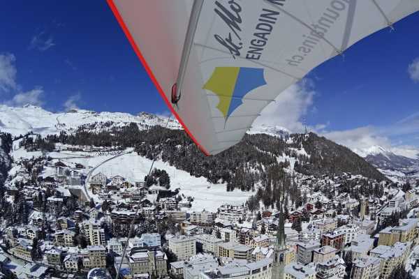 Airtaxi Corviglia St. Moritz
