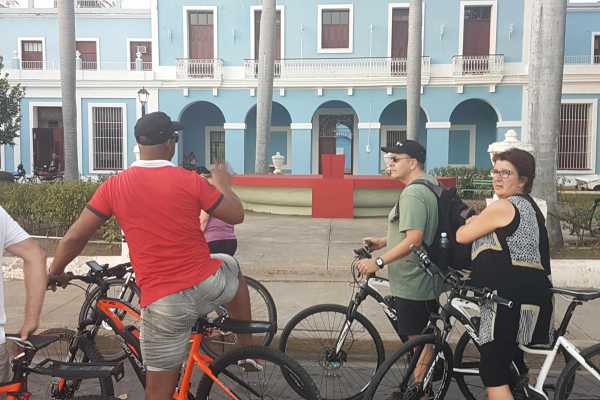 Cubyke Travel One Day in Cienfuegos - PRIVATE