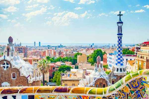 Parc Guell Tour
