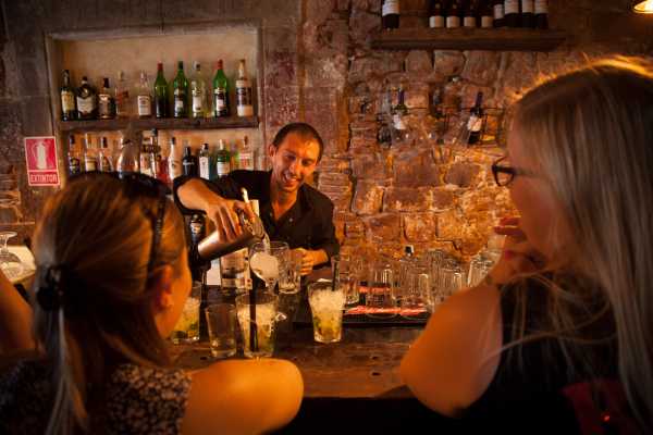 Cocktail masterclass and Tapas Meal