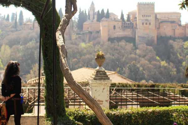 Tour El Albaic&iacute;n desde su interior