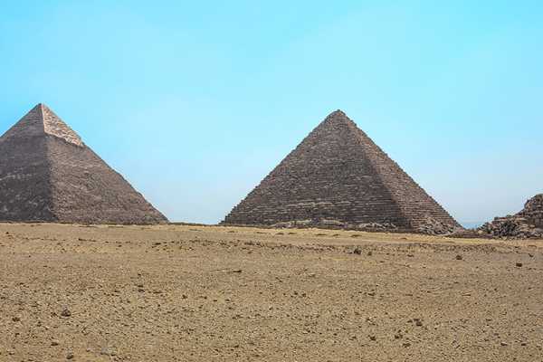 From El Gouna to Cairo overnight tour by bus