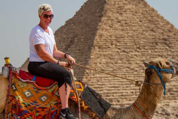 Cairo overnight tour by flight from Makadi Bay
