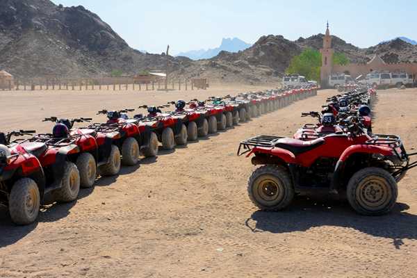 Makadi Bay: Quad Bike Safari Trip to Sahara Park