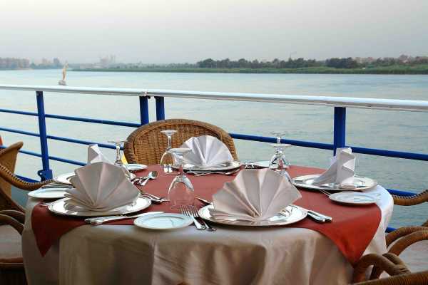 4 days Nile cruise on Miss Egypt from Aswan