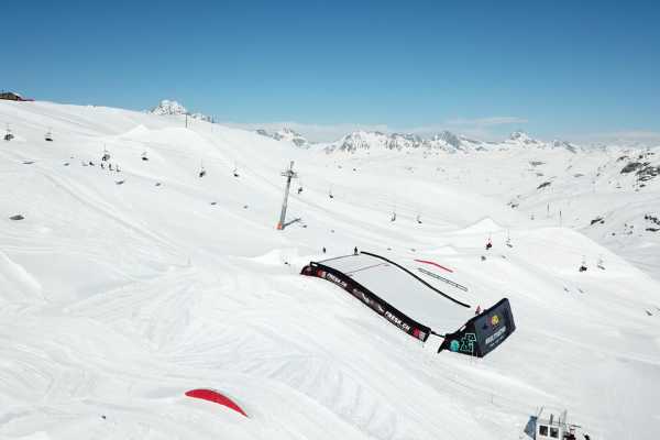 2 Std Privatlektion Freestyle Ski oder Snowboard inklusive Landingbag