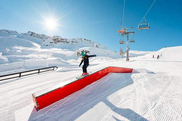 Freestyle Camp Ski oder Snowboard