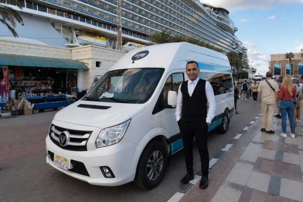 Private Departure Transfer from Cairo or Giza Hotels to Cairo Airport