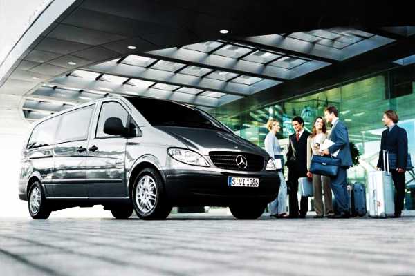 Let`s Explore Egypt Private Transfer: Cairo Airport Arrival in Private Van