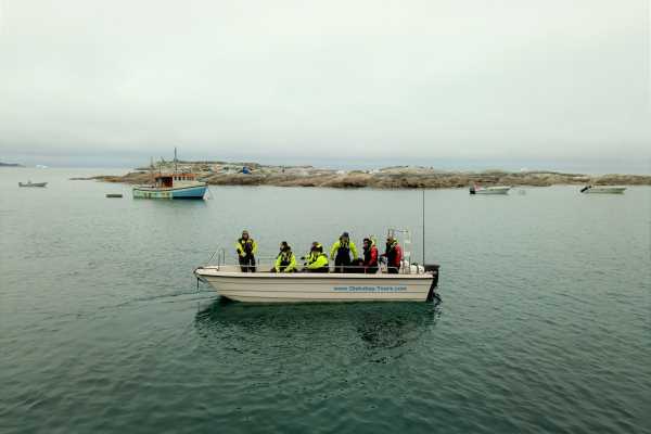 Charter - Open boat