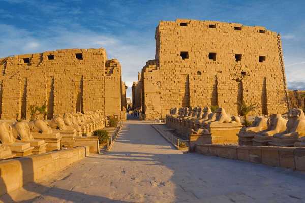 Day Tour from Hurghada to Luxor
