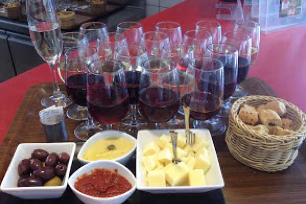 Santorini Wine Tasting Tour