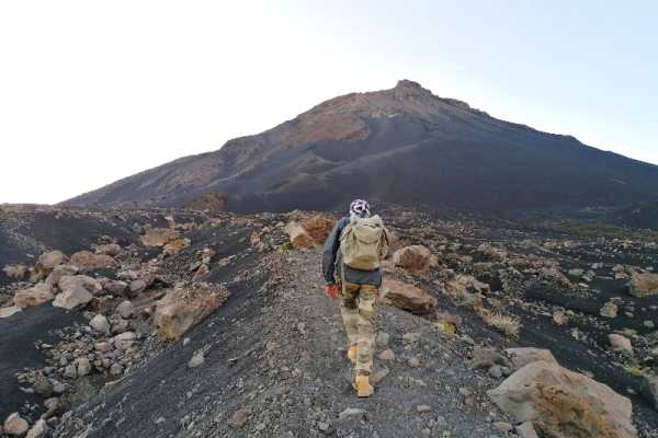 Caminhada ao Grande Pico do Vulc&atilde;o