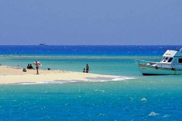 Snorkelling Day trip Paradise Island From Hurghada