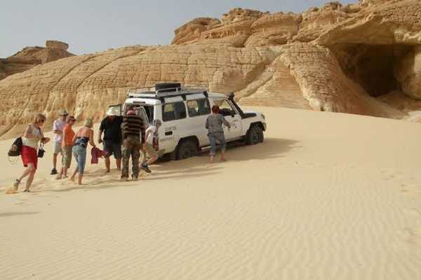 Hurghada Desert Safari Excursion By Jeep