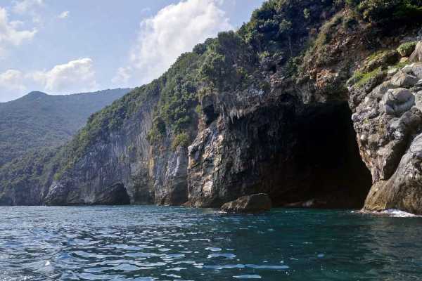Boat Tour - Sea Caves of Thetis