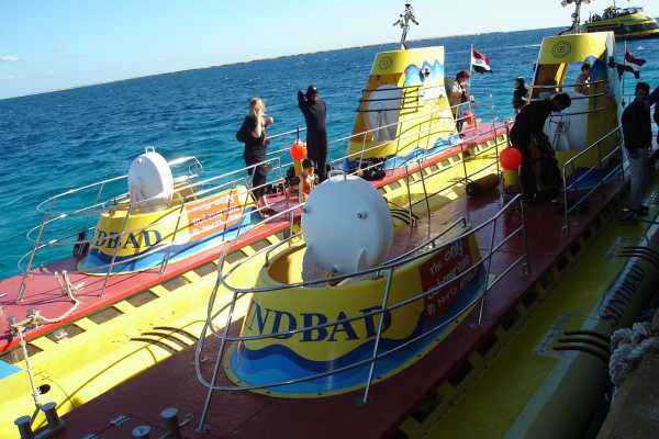 semi submarine El Gouna Egypt red sea Excursions
