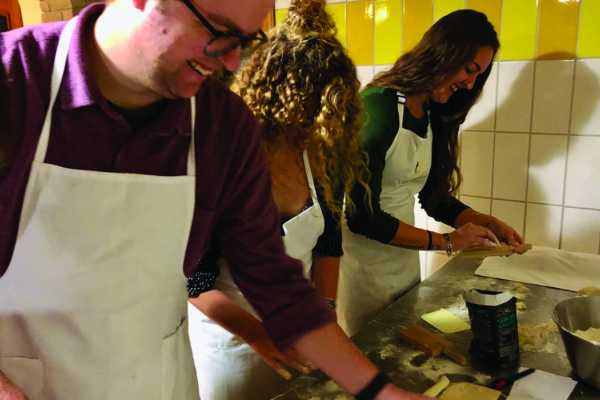 Foraging & Hands on Pasta Cooking Class in Farmhouse