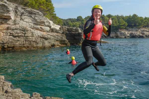 Fun Rocky Coasteering