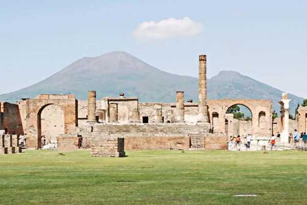 Pompeii Guided Walking Tour