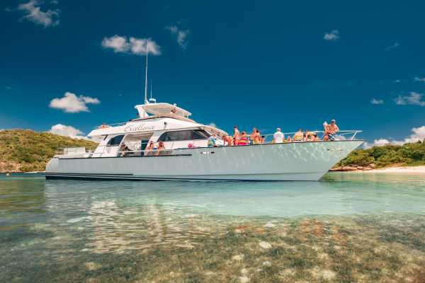 Explore Barbuda By Sea