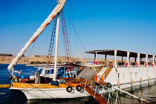 Journey To Egypt Three Pyramids Dahabiya Nile Cruise