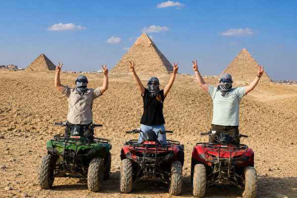 All-Inclusive Tour: Giza Pyramids, Sphinx, Egyptian Museum, Bazaar & Quad Bike