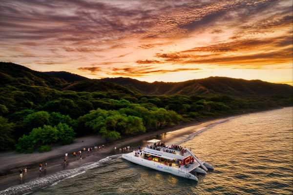 Excelsior Trimaran Sunset Cruise