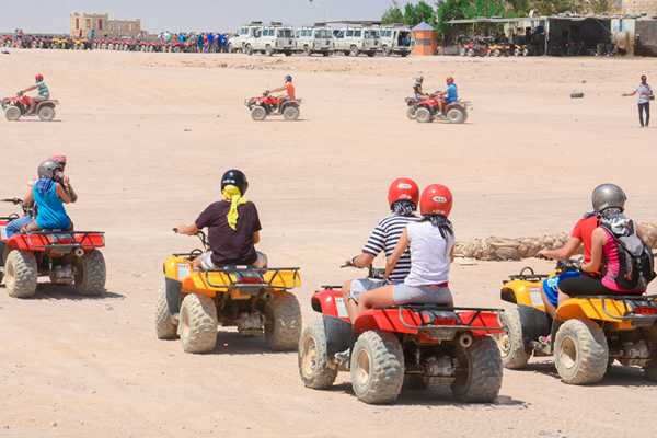 Private Tour from Makadi Bay to Sahara Park by quad bike