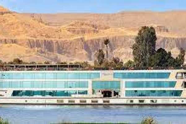 MS Amwaj Living Stone