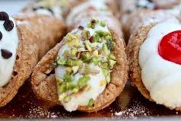 Tour guidato di Ortigia con Street Food di Pesce al mercato