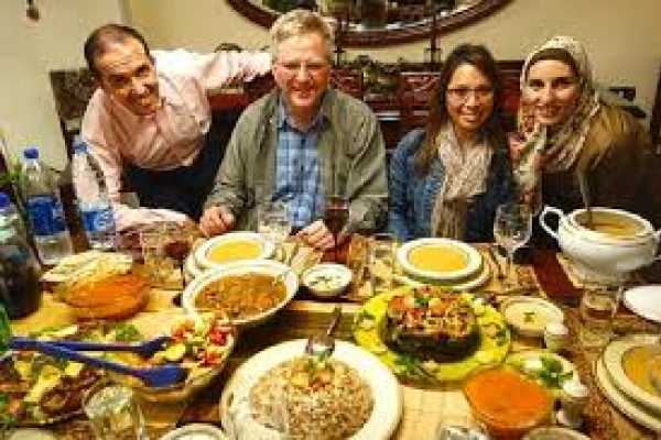 Food Tour: Local Traditional Food with a Local Egyptian Family