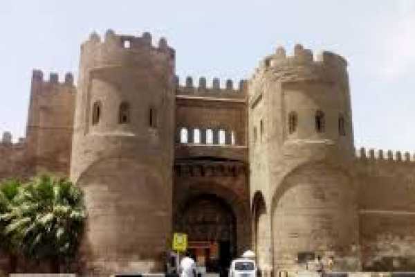 Half-Day Islamic Cairo Walking Tour in Fatimid Cairo