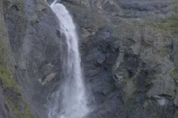 Mardalsfossen and Eikesdalen
