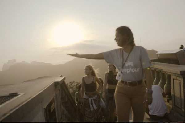 Christ Statue and Sugar Loaf Jeep Ride