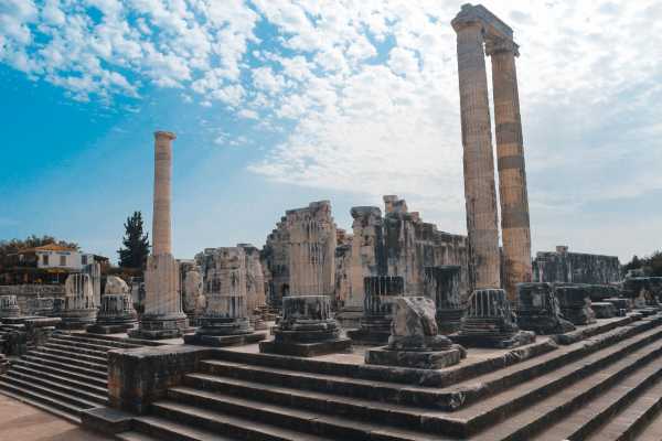 Olympus to Delphi and Athens Private Transfer