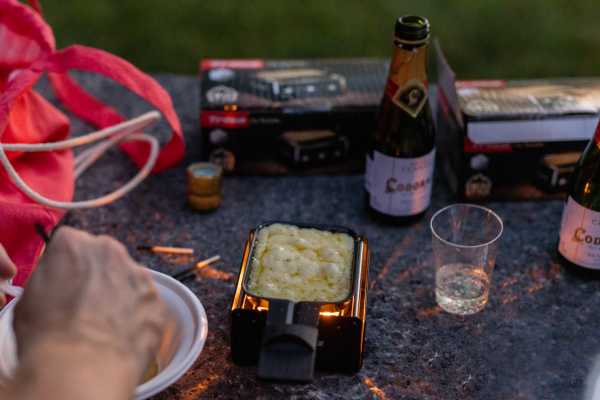 Queer Travel Switzerland Guided LGBTQ+ Zürich city night walk and outdoor raclette