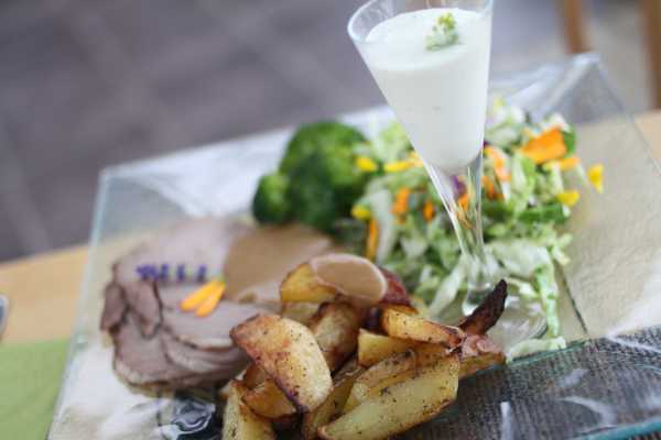 Explorative AS Storbondens festmåltid på Yttervik gård!