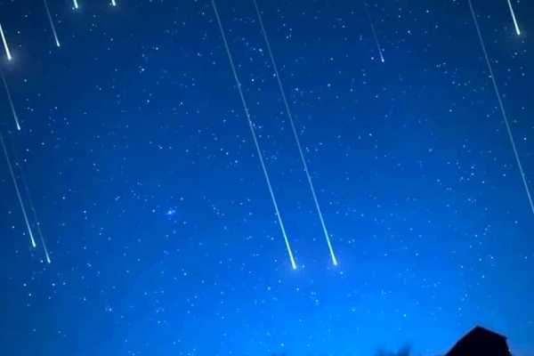Salina sotto le stelle